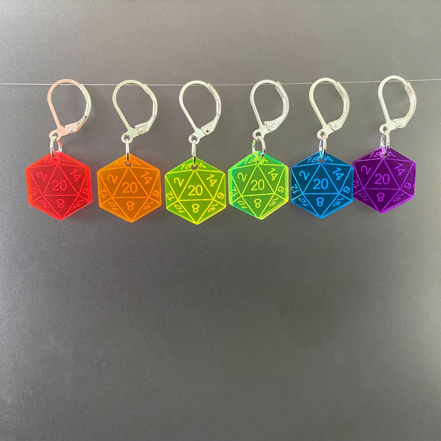 D20 Stitch Markers
